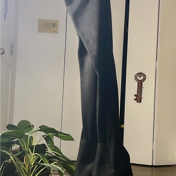 Knee high velvet boots - Picture 3 of 7